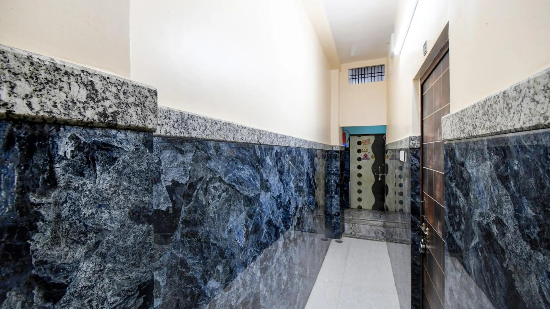 Hotel O Sri Rudra Home Stay Váránaszi